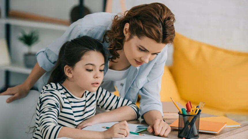 Artículo principal: Una mejor manera de educar a los niños de la escuela primaria